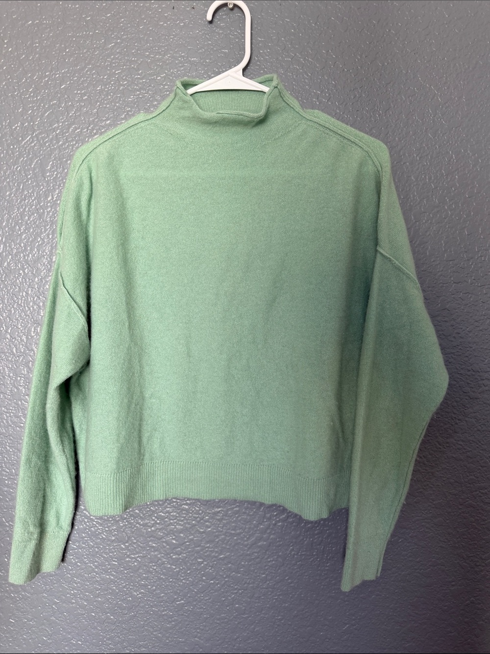 Pilcro Anthropologie Sage Green Mock Neck Sweater size small